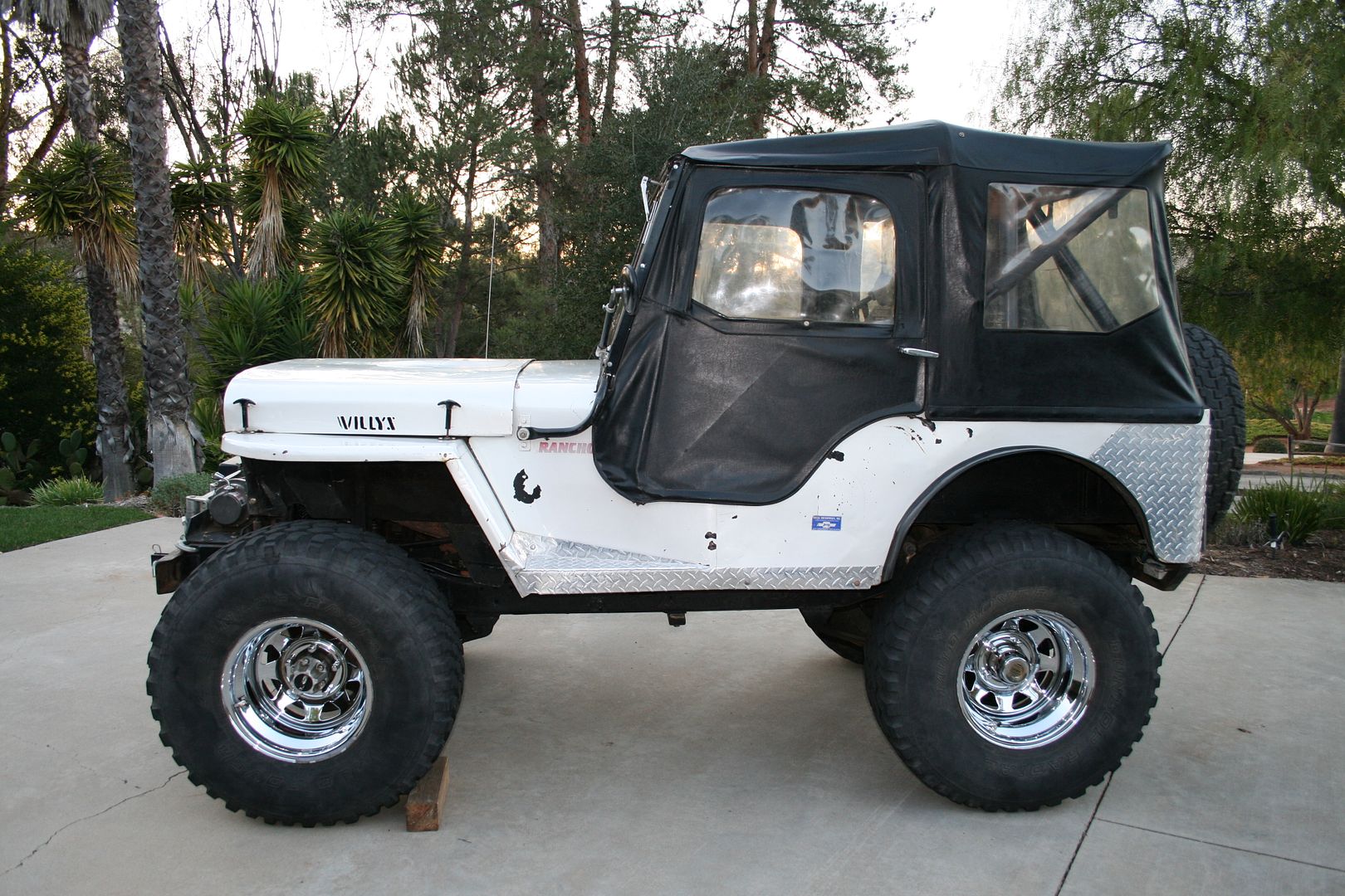 Looking for Willys? - Pirate4x4.Com : 4x4 and Off-Road Forum willys jeep 12 volt wire harness 